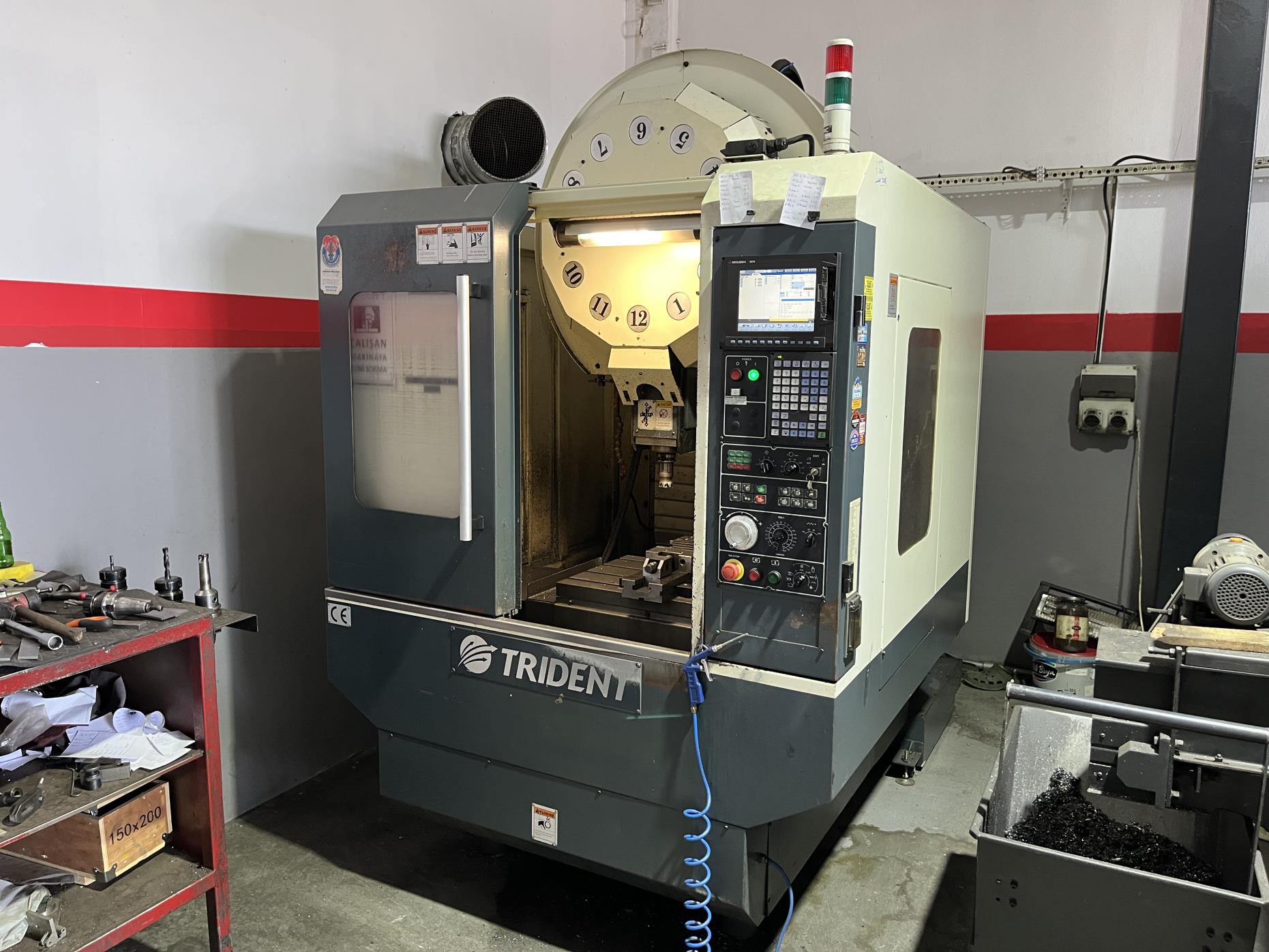Trident TR 51E CNC Dik İşleme